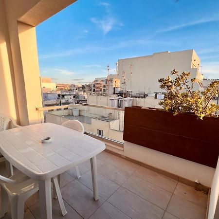 New Breeze Apartment St. Paul's Bay Exterior photo